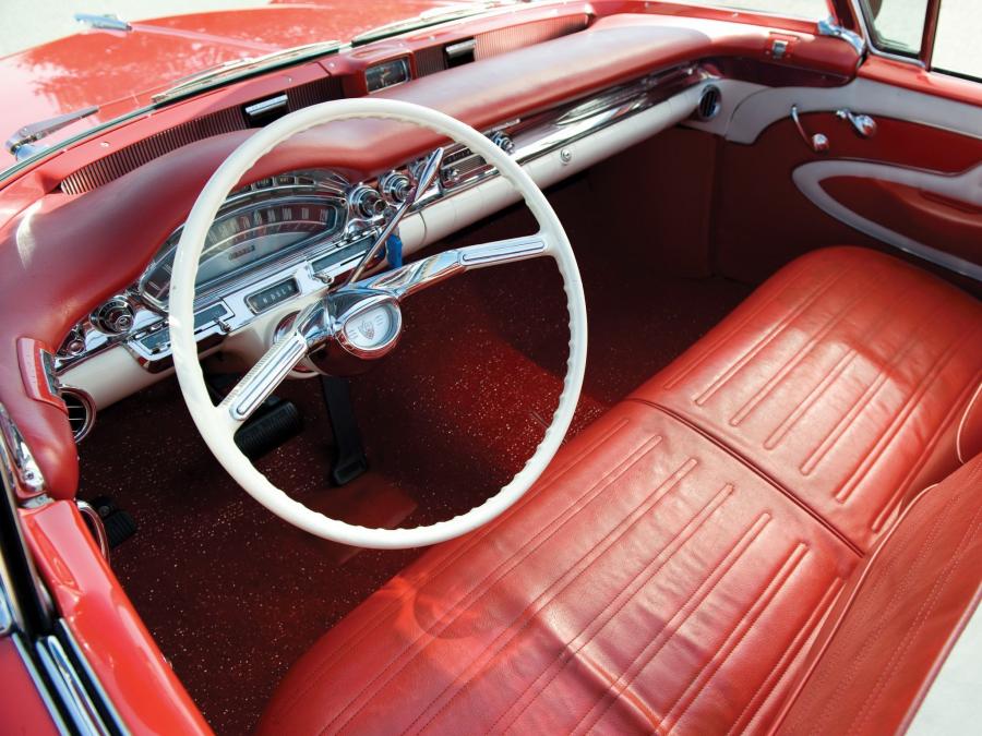Интерьер Oldsmobile Super 88 J-2 Convertible (3667DTX) 1958 года  (фото 46 из 48)